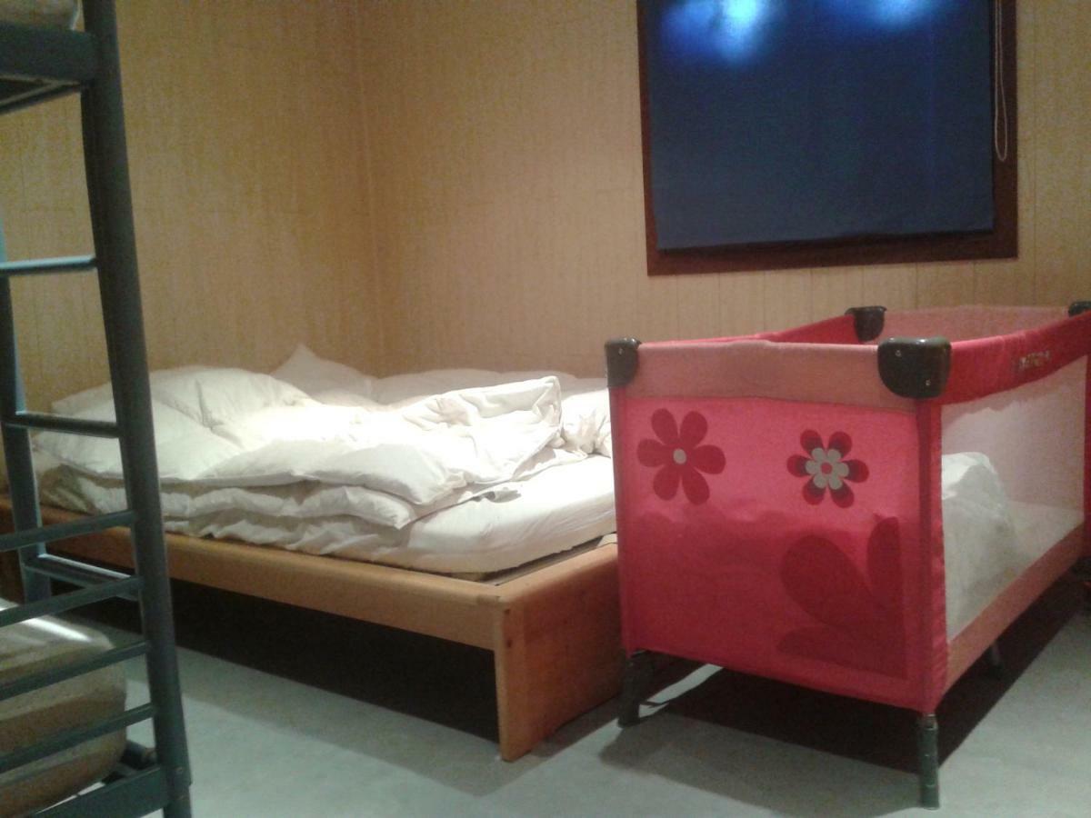 הוילה Resteigne Chalet Imme מראה חיצוני תמונה